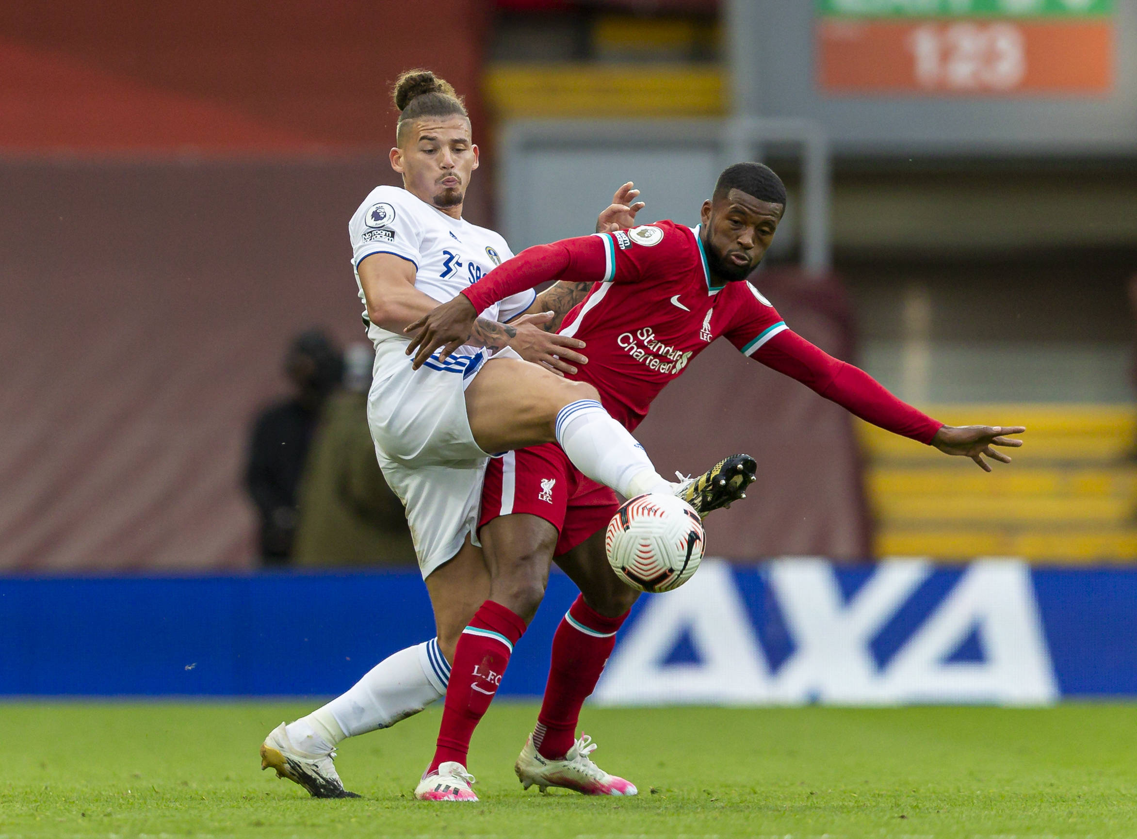 球员往往容 球员往往容